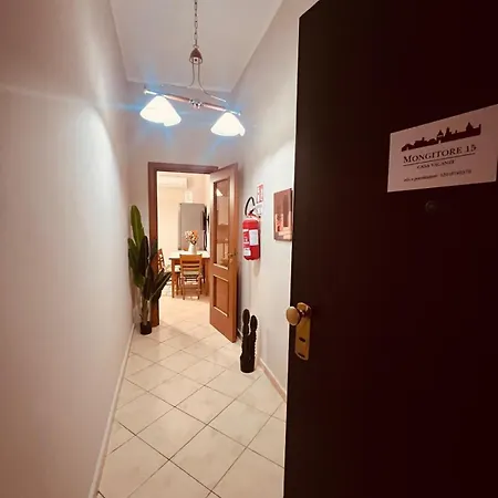 Mongitore 15 Apartamento *